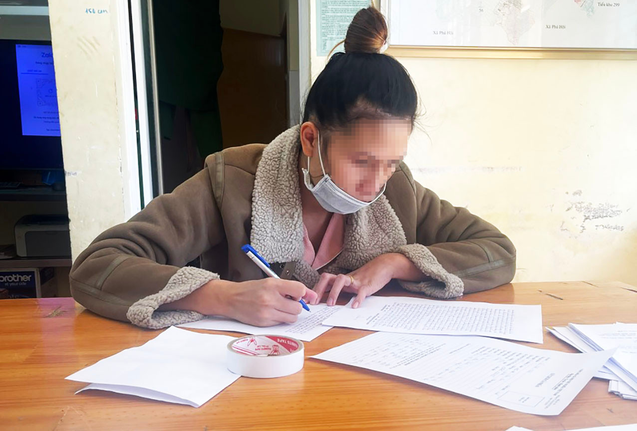 L.T.T. tại cơ quan công an L.T.T. tại cơ quan công an