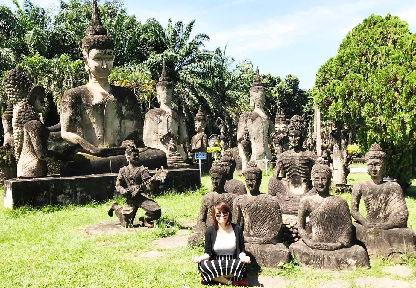 Khách hành hương ở Công viên Phật