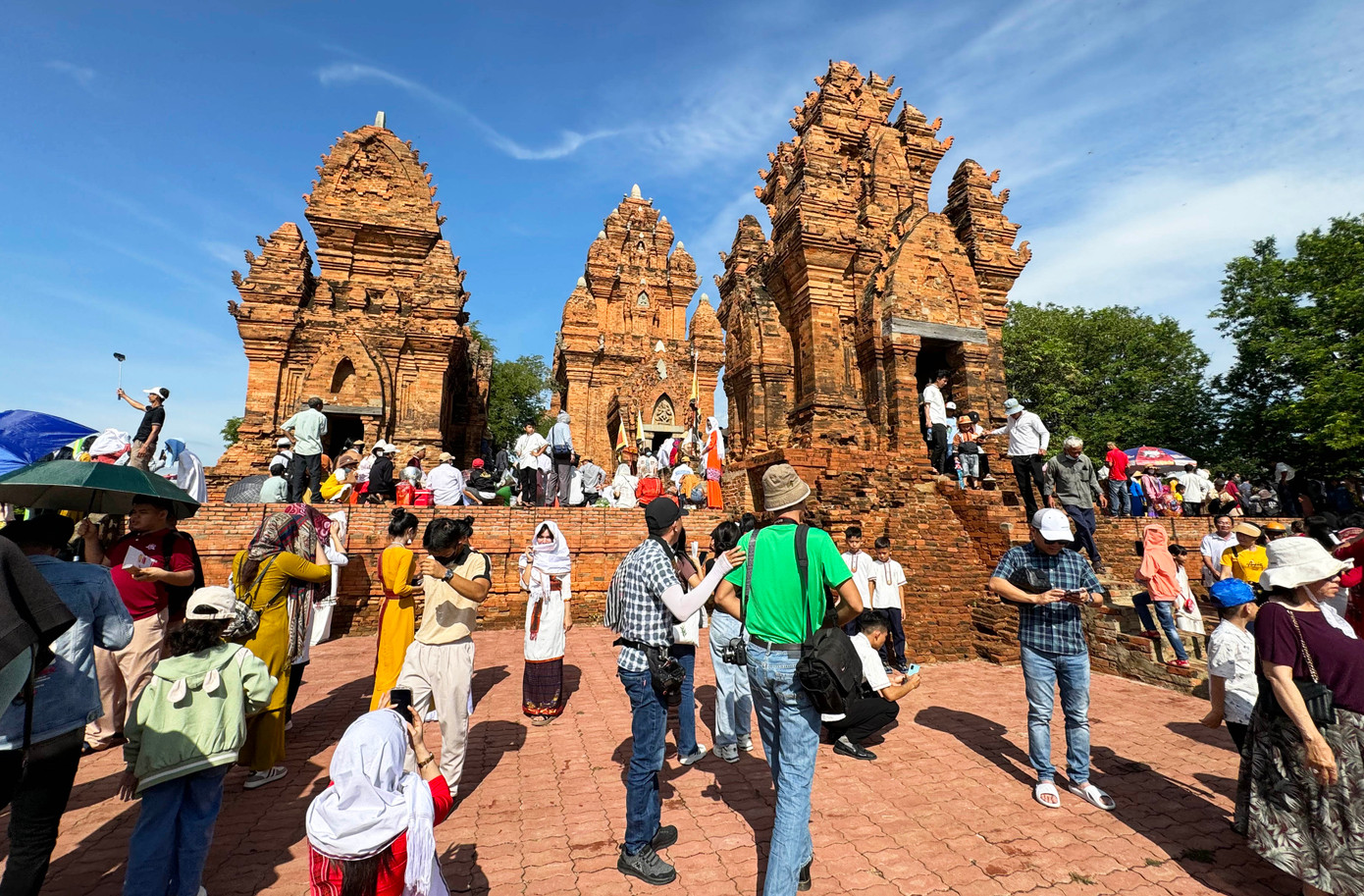 Lễ hội Katê được tổ chức tại tháp Po Klong Girai