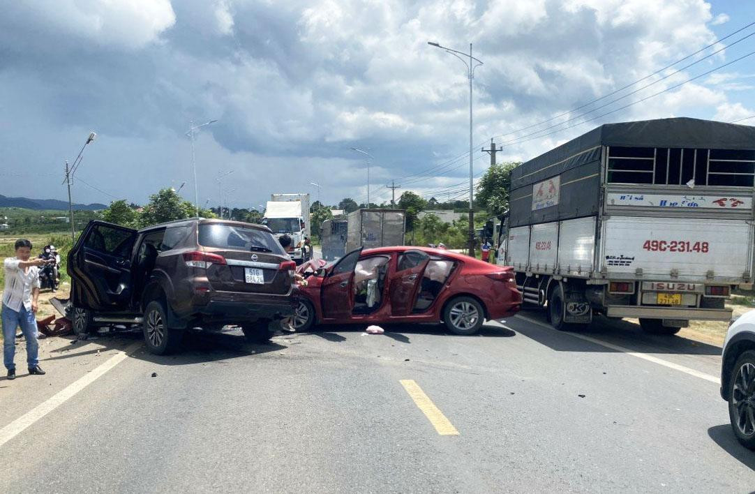 Hiện trường vụ tai nạn Hiện trường vụ tai nạn