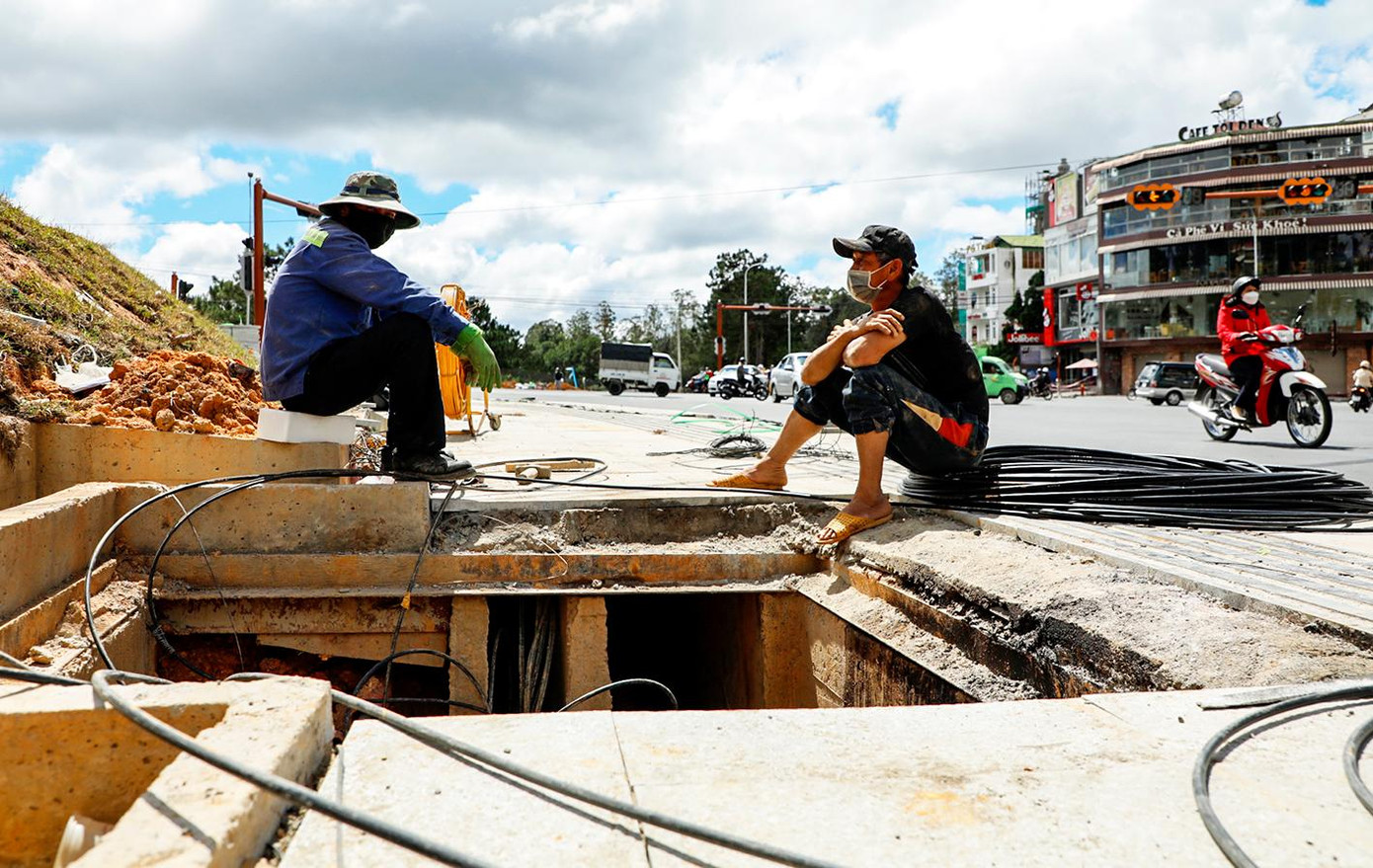 Thi công công trình để ngầm hóa dây điện, dây cáp