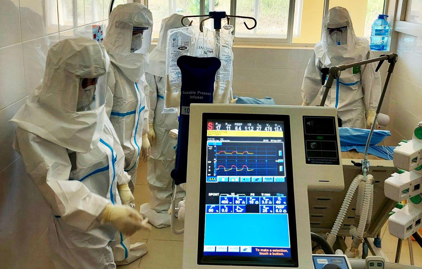 Điều trị cho F0 tại Bệnh viện nhi Lâm Đồng