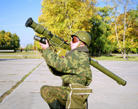  Tên lửa vác vai Verba