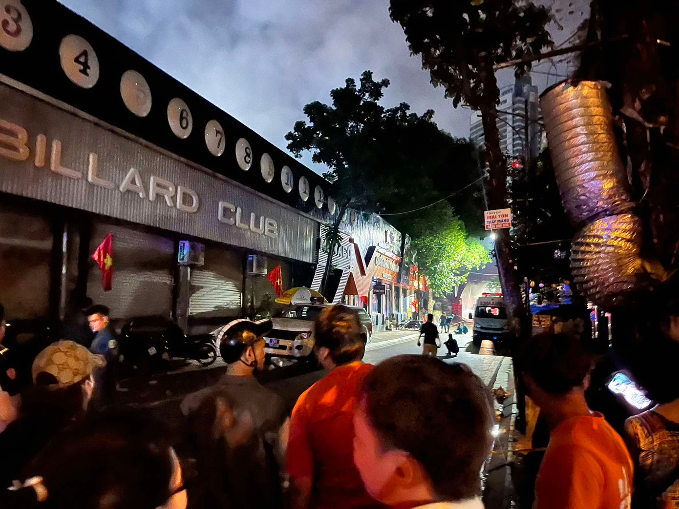 Khu vực xảy ra hỏa hoạn bị phong tỏa tối 16/8.