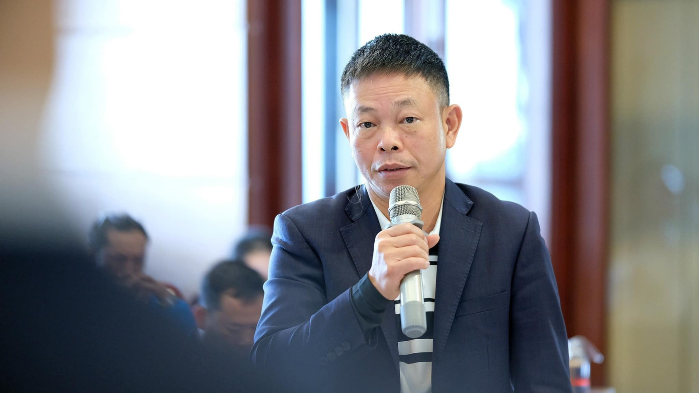 Cán bộ, đảng viên báo Tiền Phong trao đổi với diễn giả. Ảnh: Mạnh Thắng. Cán bộ, đảng viên báo Tiền Phong trao đổi với diễn giả. Ảnh: Mạnh Thắng.