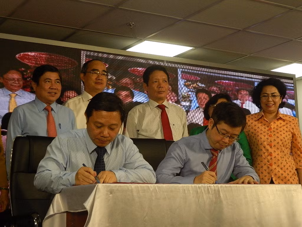 Ông Từ Lương làm Giám đốc Trung tâm báo chí TPHCM ảnh 5