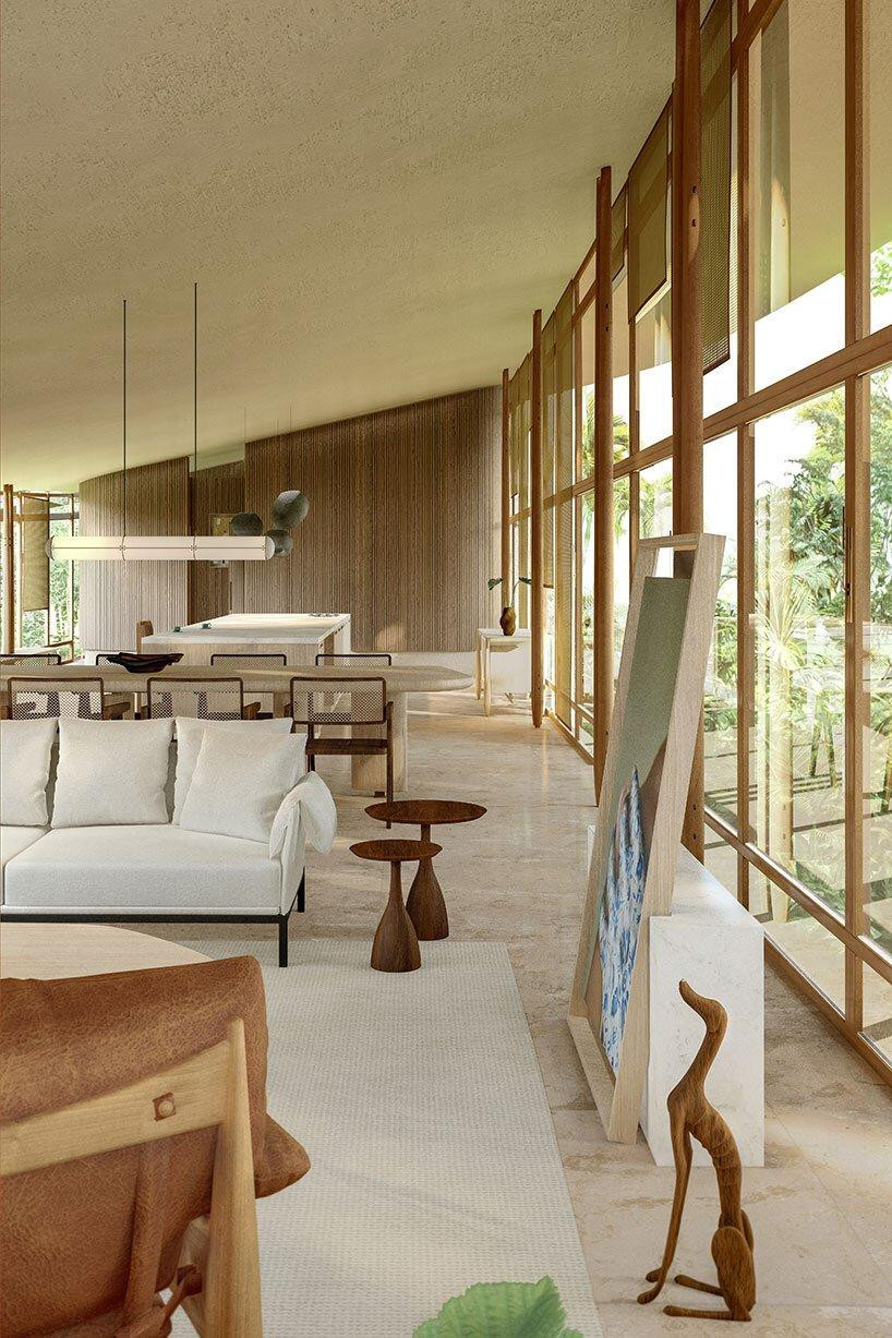 Kiến trúc sư sử dụng toàn bộ gỗ tự nhiên của địa phương để làm nội thất cho ngôi nhà. Nhờ đó mà các yếu tố nội thất và thiết kế kiến trúc hòa quyện vào nhau, tạo ra một ngôn ngữ thiết kế thống nhất và thú vị. Ngôi nhà cũng được thiết kế để tận dụng lợi thế của ánh sáng mặt trời và thông gió tự nhiên.