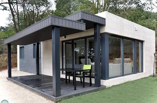 Nhà sản xuất (manufactured home): Những ngôi nhà sản xuất thường được xây dựng theo ba kích thước tiêu chuẩn – đơn, đôi và ba. Kiểu nhà này giúp bạn dễ dàng thay đổi nội thất, công năng và cơi nới diện tích dễ dàng.