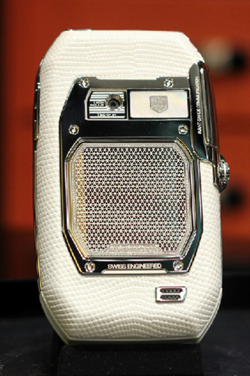 Những điện thoại siêu đắt dành cho phái đẹp ảnh 2