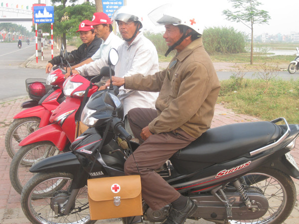 Đội xe ôm SOS TP Bắc Giang luôn sẵn sàng làm nhiệm vụ khi xảy ra TNGT 