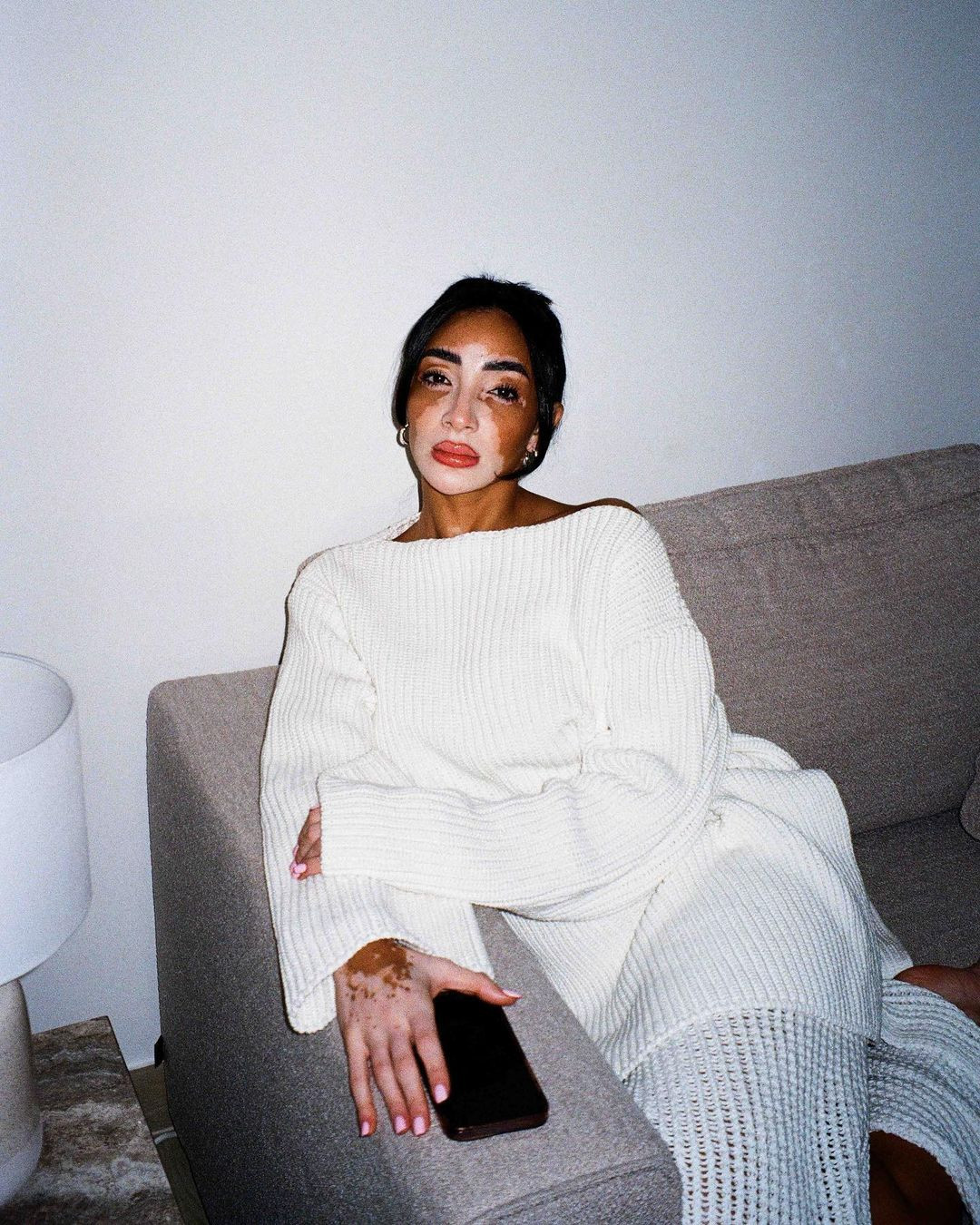 Cô đã được tổ chức Phụ nữ thế giới bầu chọn là một trong 60 phụ nữ có ảnh hưởng nhất.