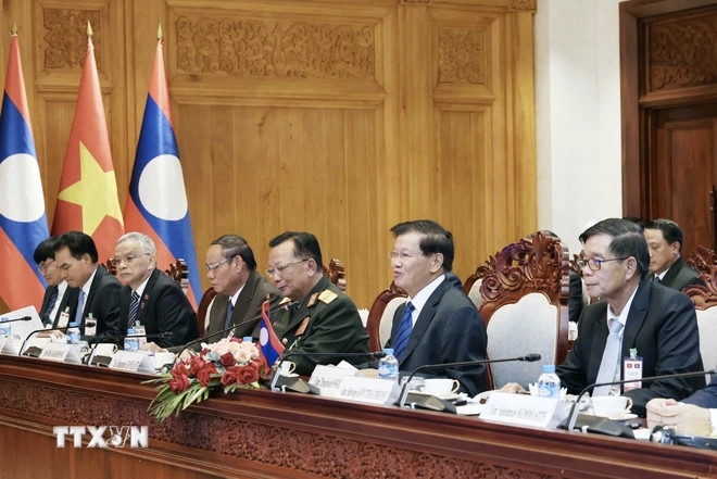 Tổng Bí thư, Chủ tịch nước Thongloun Sisoulith và Đoàn cấp cao Lào tại cuộc hội đàm với Chủ tịch nước Tô Lâm và Đoàn cấp cao Việt Nam. (Ảnh: Nhan Sáng/TTXVN) Tổng Bí thư, Chủ tịch nước Thongloun Sisoulith và Đoàn cấp cao Lào tại cuộc hội đàm với Chủ tịch nước Tô Lâm và Đoàn cấp cao Việt Nam. (Ảnh: Nhan Sáng/TTXVN)