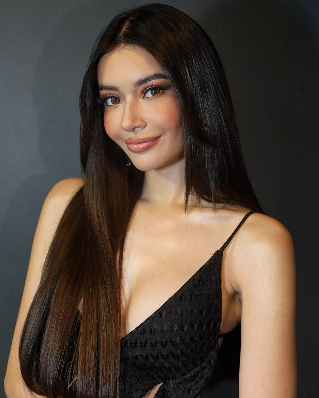 Cô từng đại diện cho cộng đồng Bắc California tham dự Hoa hậu Hoàn vũ Philippines 2023 và vào top 20 chung cuộc.