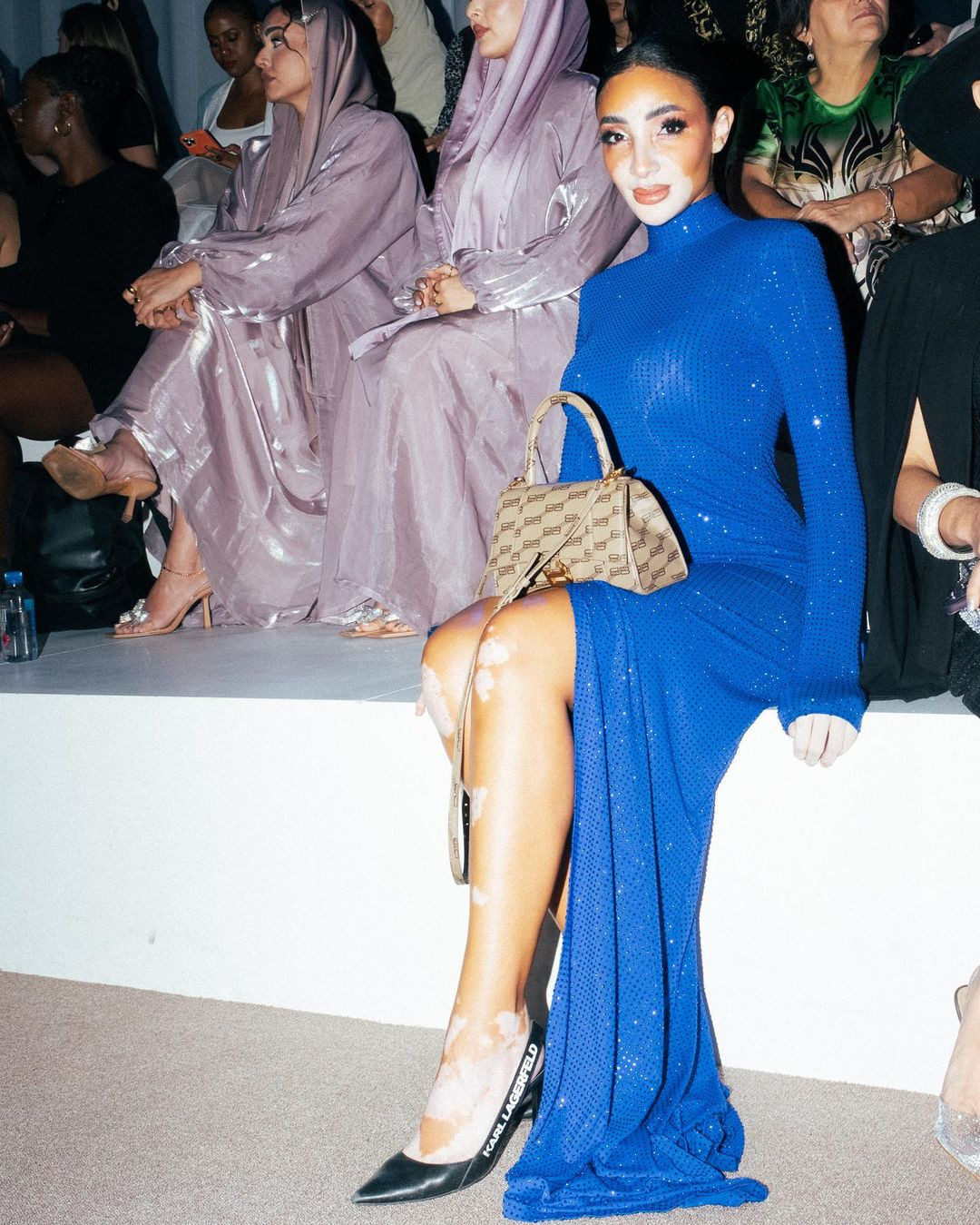 Người đẹp cũng từng được đề cử giải thưởng điện ảnh/truyền hình People's Choice Awards.