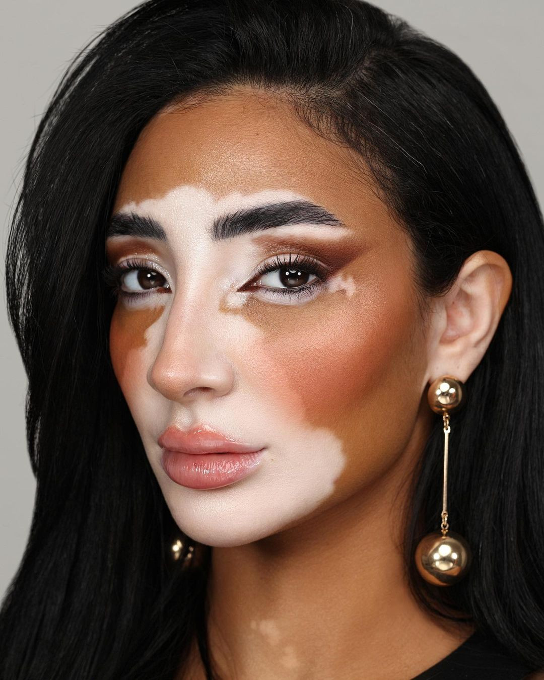 Năm ngoái, đại diện Ai Cập tại Hoa hậu Hoàn vũ 2023 là người đẹp Mohra Tantawy nhưng không giành thành tích.