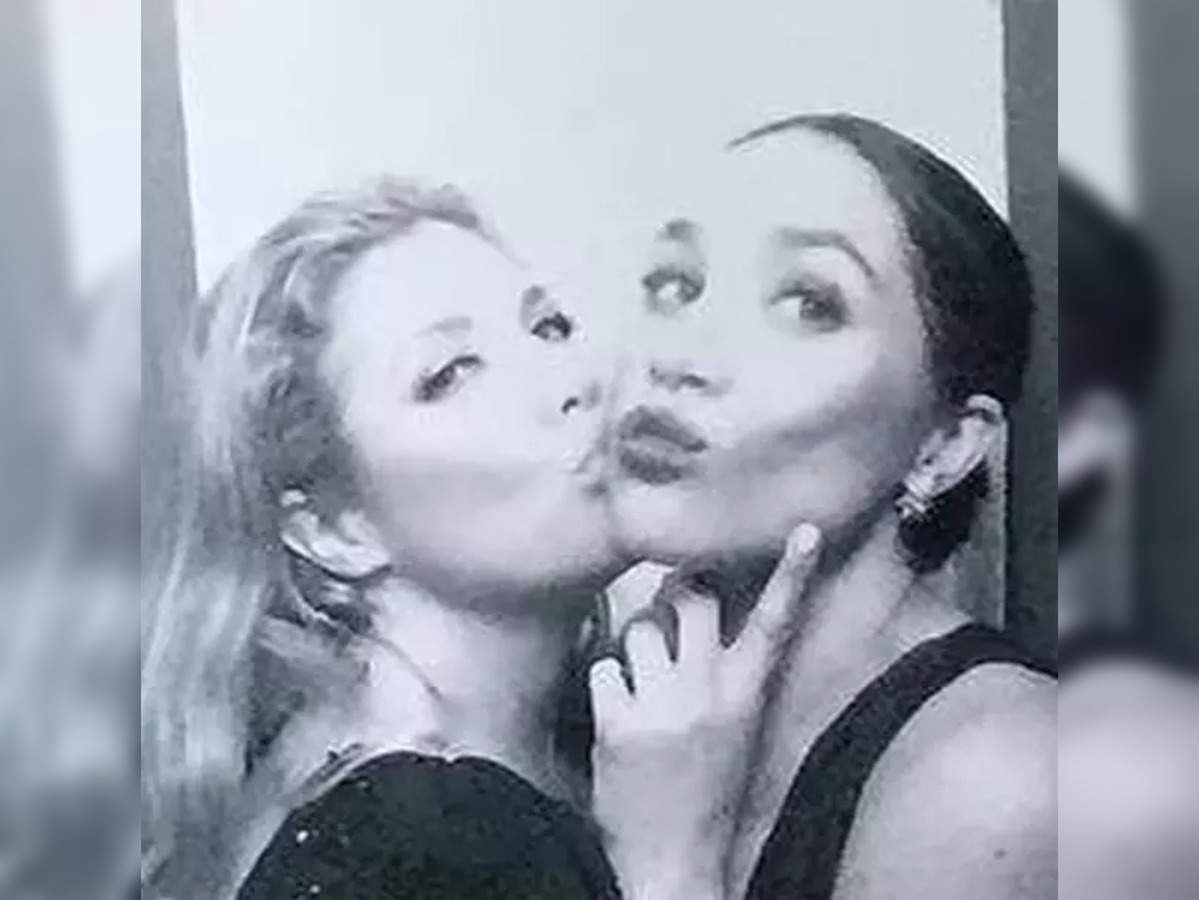 Sophie Trudeau và Meghan Markle từng có khoảnh khắc thân thiết khác với lời phủ nhận của cựu Đệ nhất phu nhân Canada.