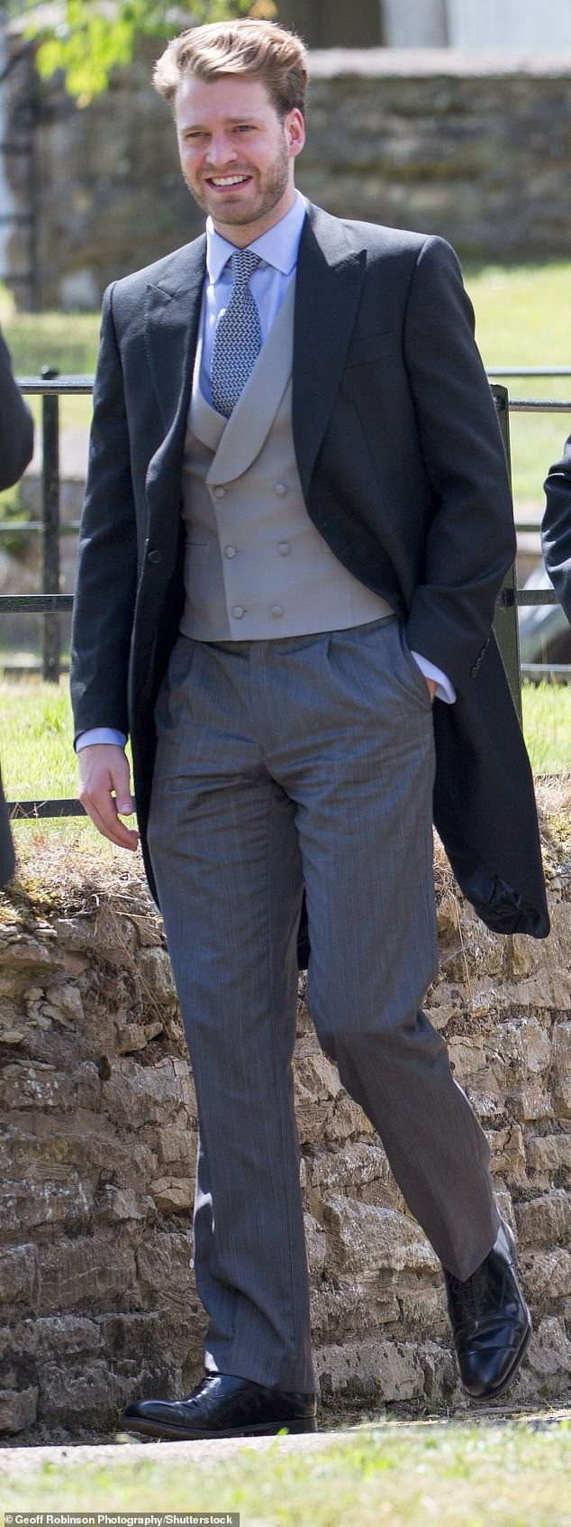 Louis Spencer, Tử tước Althorp, sinh năm 1994. Anh là con trai cả của Charles Spencer, Bá tước Spencer thứ 9 và người vợ đầu tiên Victoria Aitken. Charles Spencer là anh trai của cố Công nương Diana. Louis không có tên trong danh sách thừa kế.