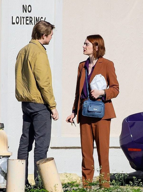 Joe Alwyn sắp ra mắt phim đóng chung với Emma Stone. Ảnh: Twitter.