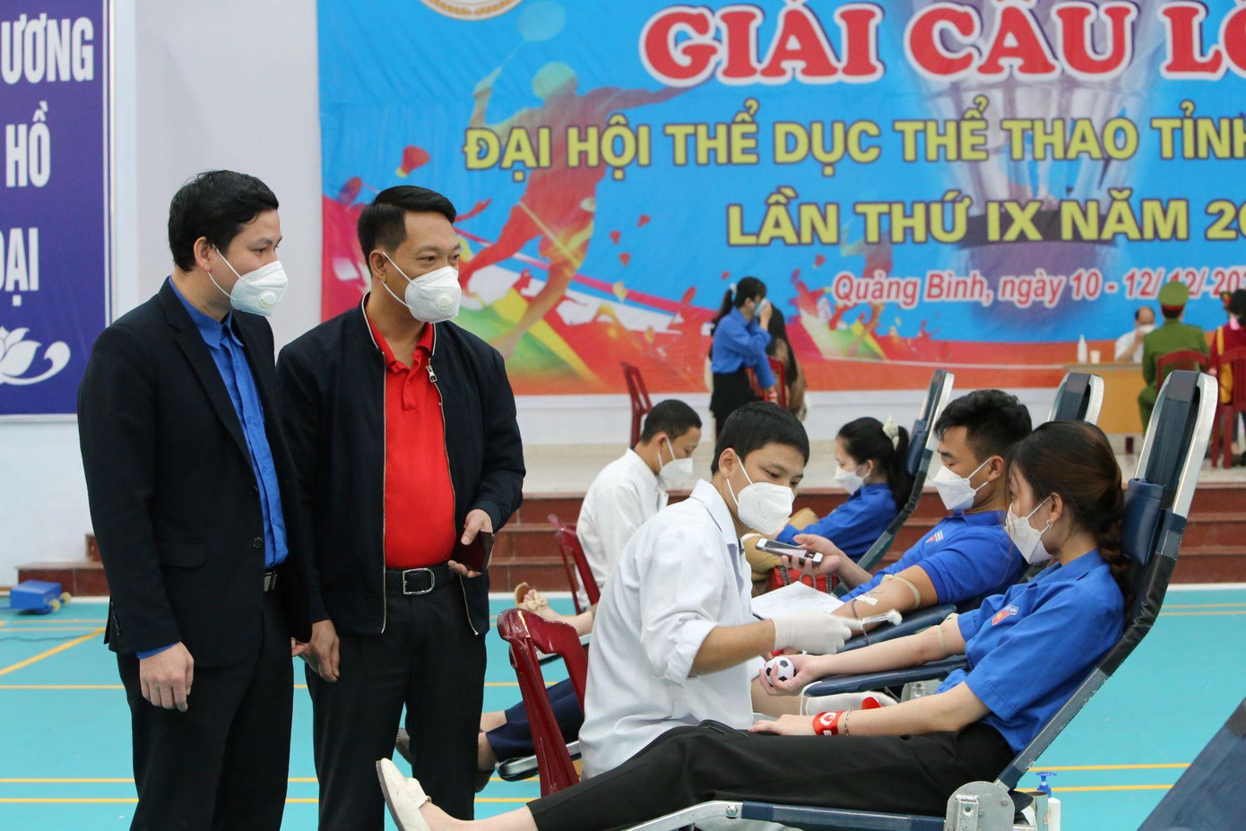 Hưởng ứng Chủ nhật Đỏ - nghĩa cử cao đẹp của đoàn viên thanh niên tỉnh Quảng Bình