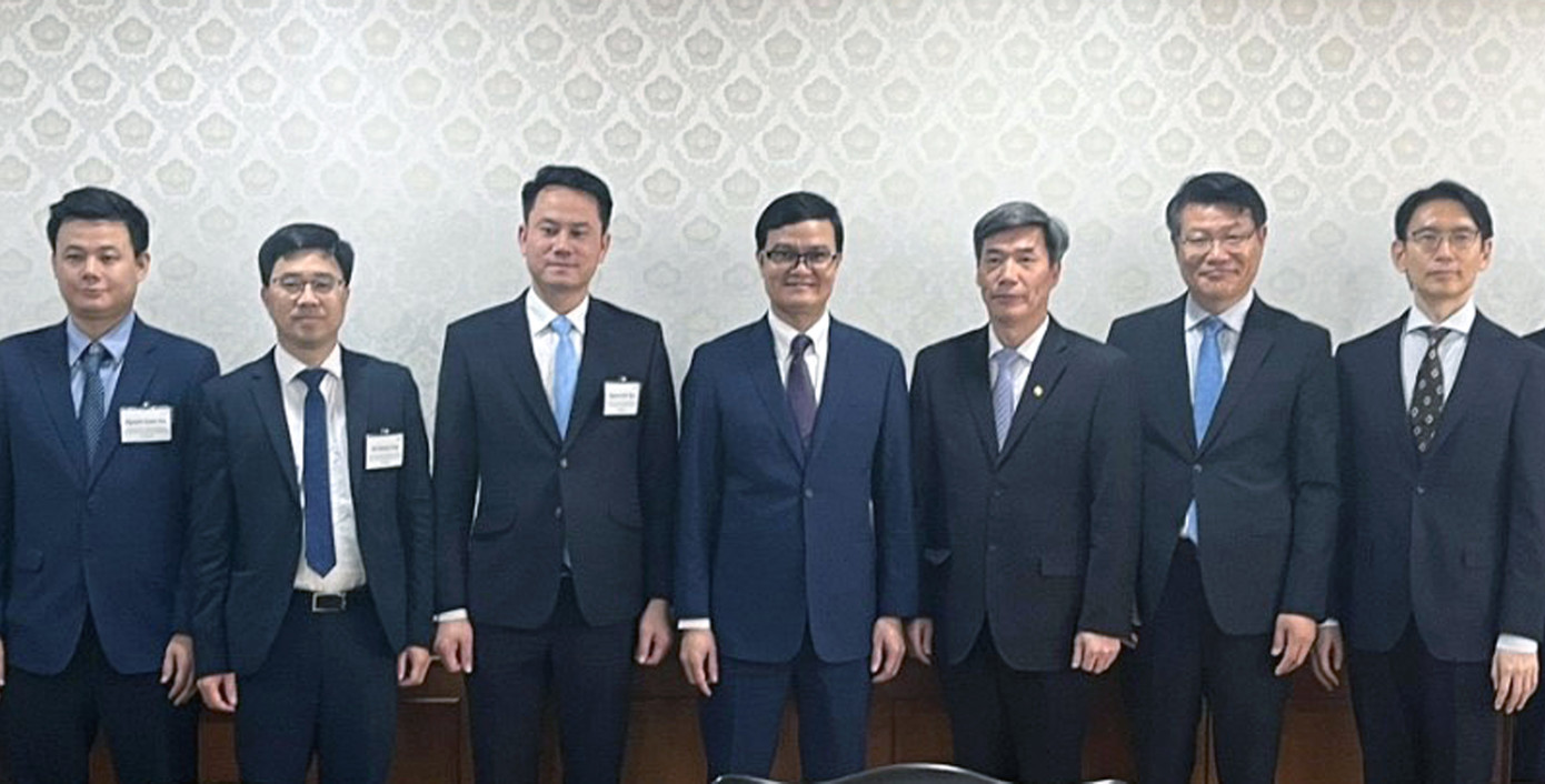 Đoàn công tác T.Ư Đoàn thăm và làm việc với Văn phòng Điều phối chính sách chính phủ Hàn Quốc. Ảnh: BTC