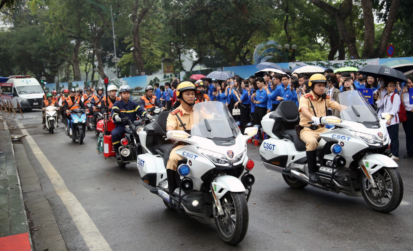 Nhiều hoạt động hưởng ứng Năm An toàn giao thông 2024 triển khai. Nhiều hoạt động hưởng ứng Năm An toàn giao thông 2024 triển khai.