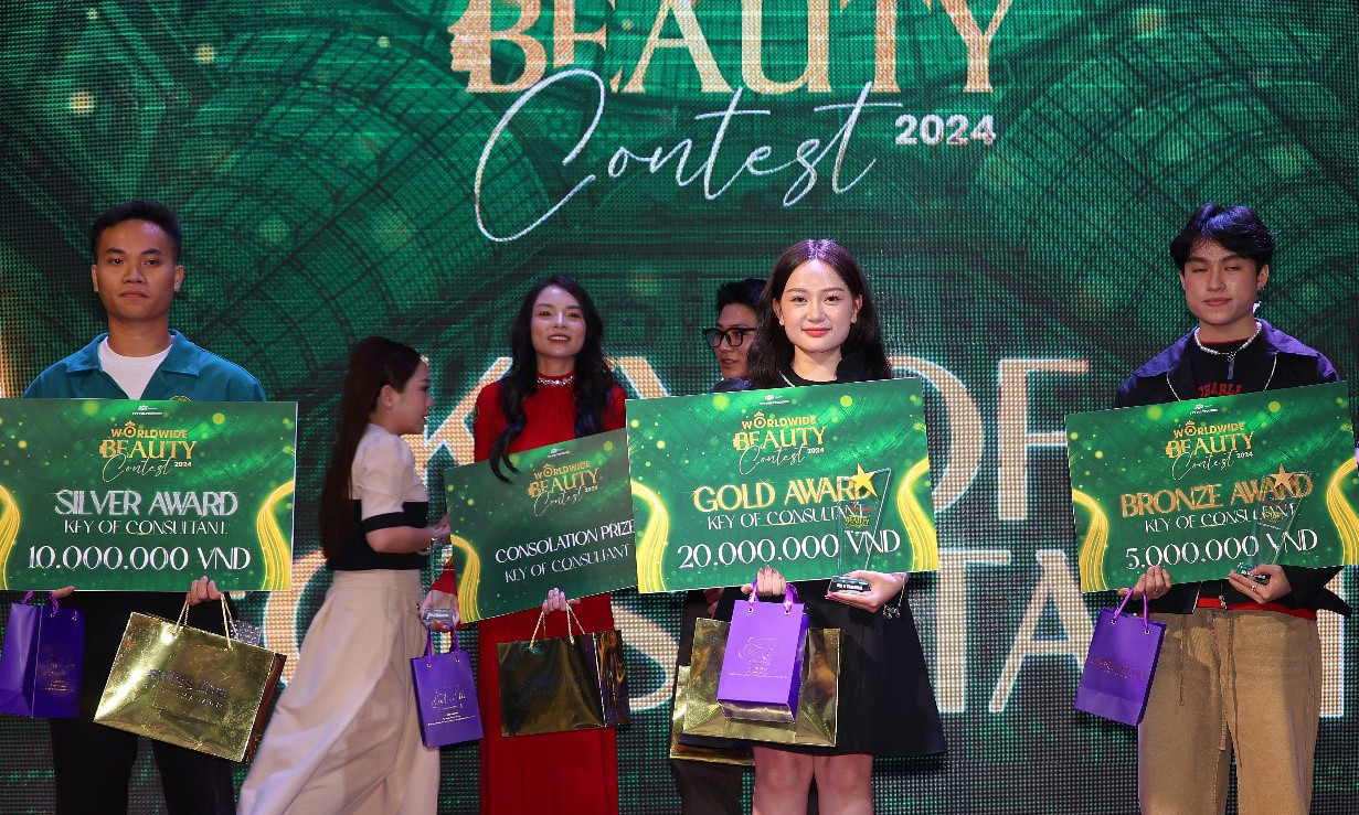 Nguyễn Thị Thanh Tâm đạt giải vàng hạng mục KOC. Ảnh: BTC