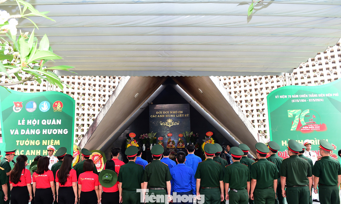 Trong hành trình đã diễn ra nhiều hoạt động, công trình, phần việc ý nghĩa diễn ra tại Điện Biên. Ảnh: Xuân Tùng Trong hành trình đã diễn ra nhiều hoạt động, công trình, phần việc ý nghĩa diễn ra tại Điện Biên. Ảnh: Xuân Tùng