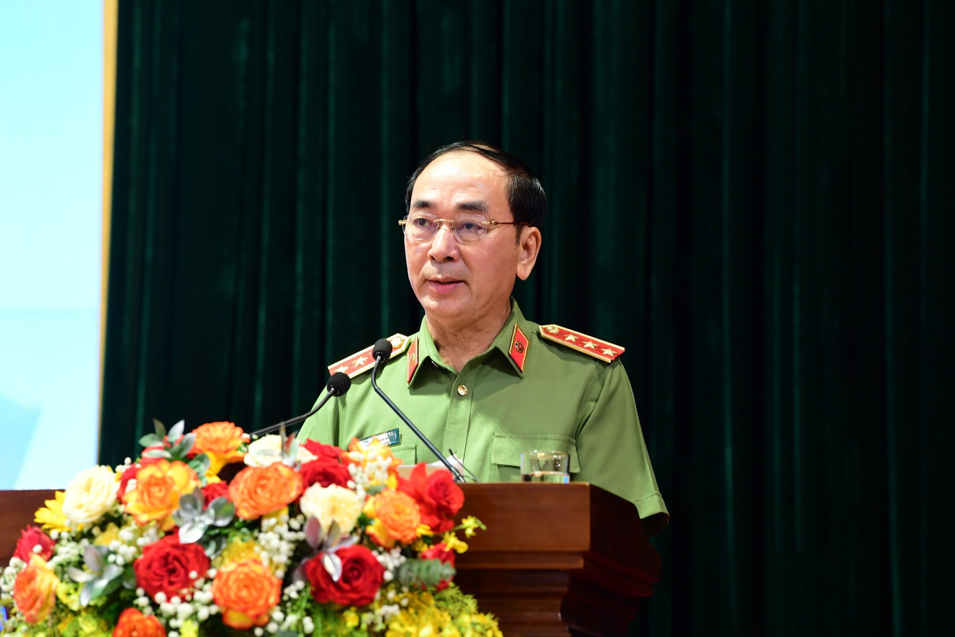 Thượng tướng Trần Quốc Tỏ, Thứ trưởng Bộ Công an đã đánh giá và biểu dương 197 tập thể và cá nhân đã đóng góp bài viết xuất sắc về phòng, chống tham nhũng tiêu cực.