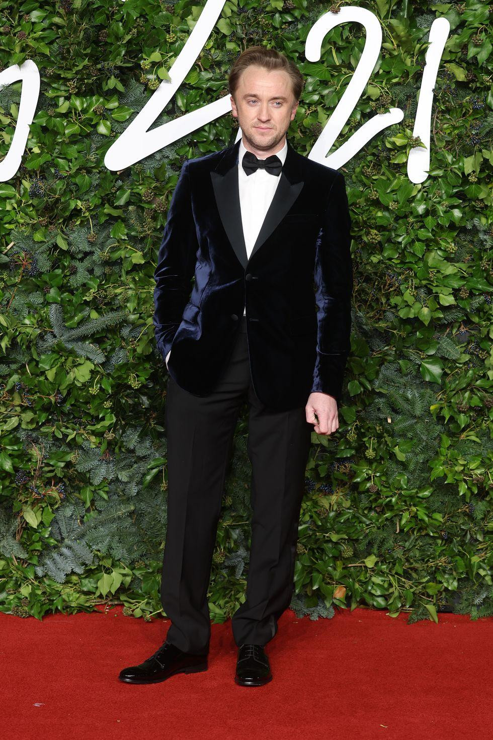 Sao &quot;Harry Potter&quot; Tom Felton lão hóa sớm ở tuổi 34.