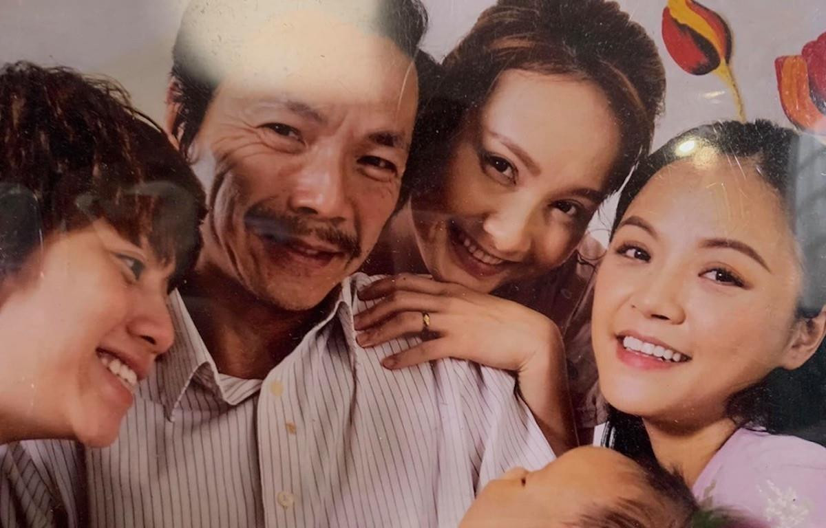 Bộ phim Về nhà đi con mang về 155,5 tỷ đồng lợi nhuận từ việc bán quảng cáo. Bộ phim Về nhà đi con mang về 155,5 tỷ đồng lợi nhuận từ việc bán quảng cáo.