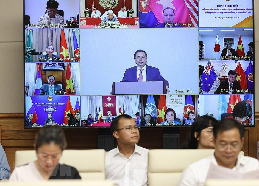 Thủ tướng Phạm Minh Chính phát biểu khai mạc hội nghị tại điểm cầu Chính phủ. (Ảnh: Dương Giang/TTXVN)