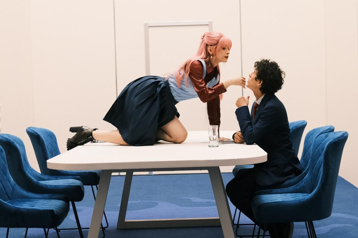 Hình ảnh phản cảm trong MV của Chi Pu. Ảnh: MV.