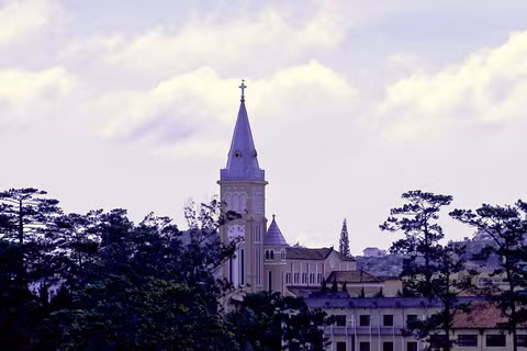 Nhà thờ Huyện Sỹ