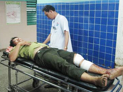 Kiểm lâm viên Hoàng Văn Quế được cấp cứu và điều trị tại BV Hữu nghị Việt Nam- Cu Ba Đồng Hới Quảng Bình