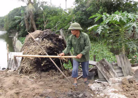 Bà Mến đã nghĩ cách tạo ra các vụ cháy mang yếu tố tâm linh kỳ bí để bố mẹ chồng lo sợ mà mà chuyển đi.