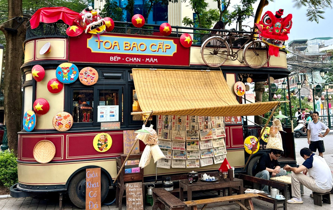 Một không gian tái hiện không gian bao cấp được tổ chức tại Đảo Ngọc Ngũ Xã hồi tháng 8. Một không gian tái hiện không gian bao cấp được tổ chức tại Đảo Ngọc Ngũ Xã hồi tháng 8.