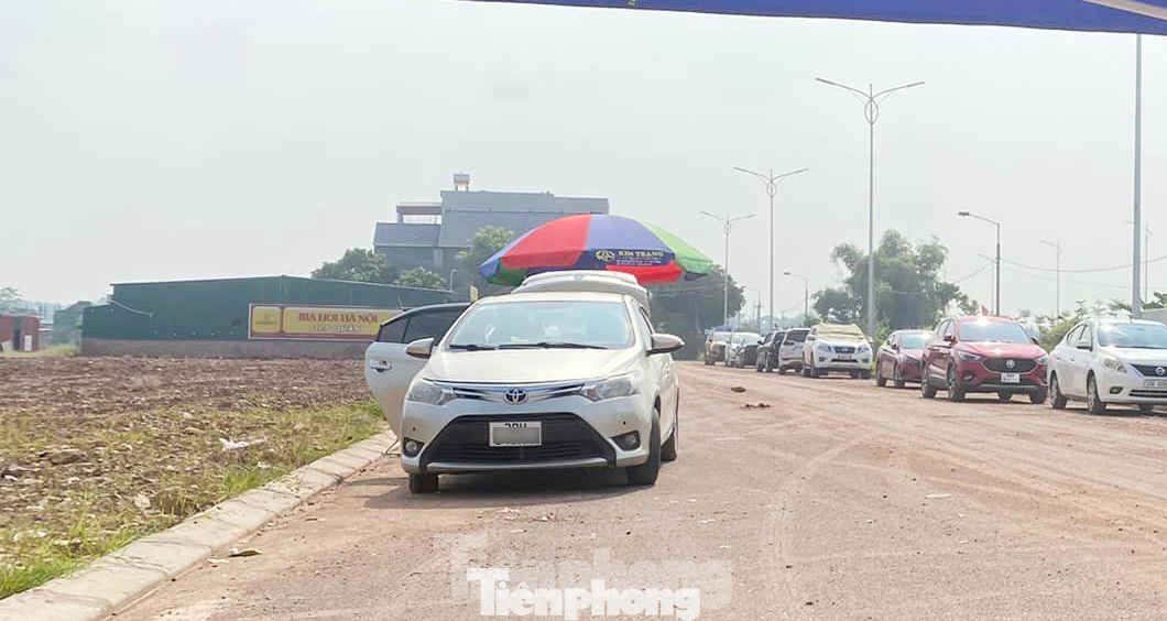 Chuyên gia cho rằng xu hướng giảm giá, chiết khấu của các nhà đầu tư trong giai đoạn thị trường khát vốn được dự báo sẽ tiếp tục tăng vào cuối năm.