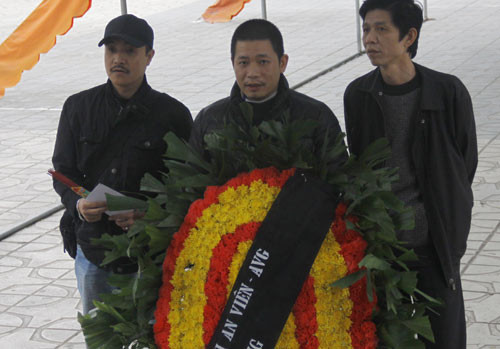 Nghệ sĩ Quốc Quân