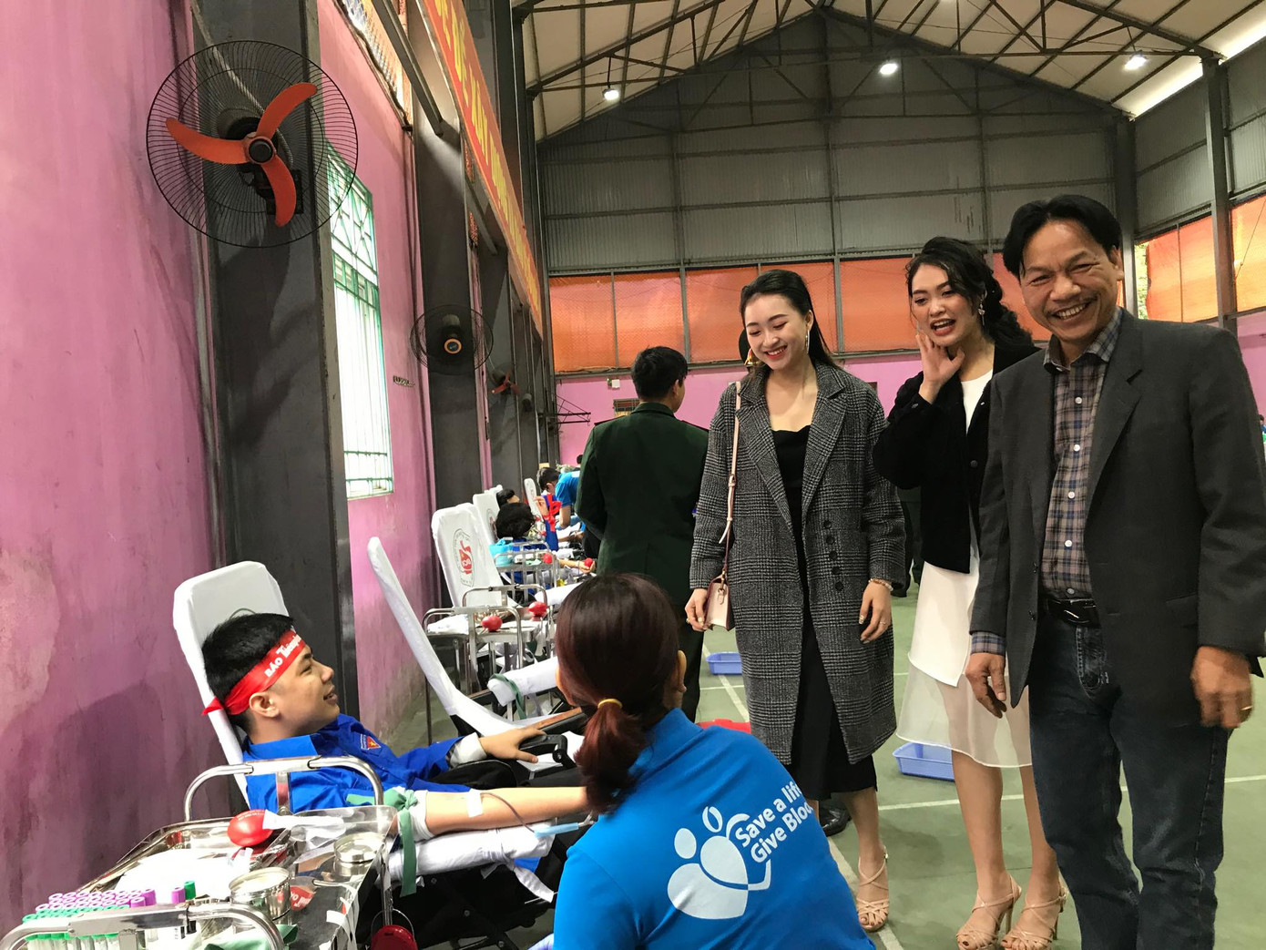 Chủ nhật Đỏ lần thứ XII - năm 2020 đang diễn ra ở 11 tỉnh, thành ảnh 34