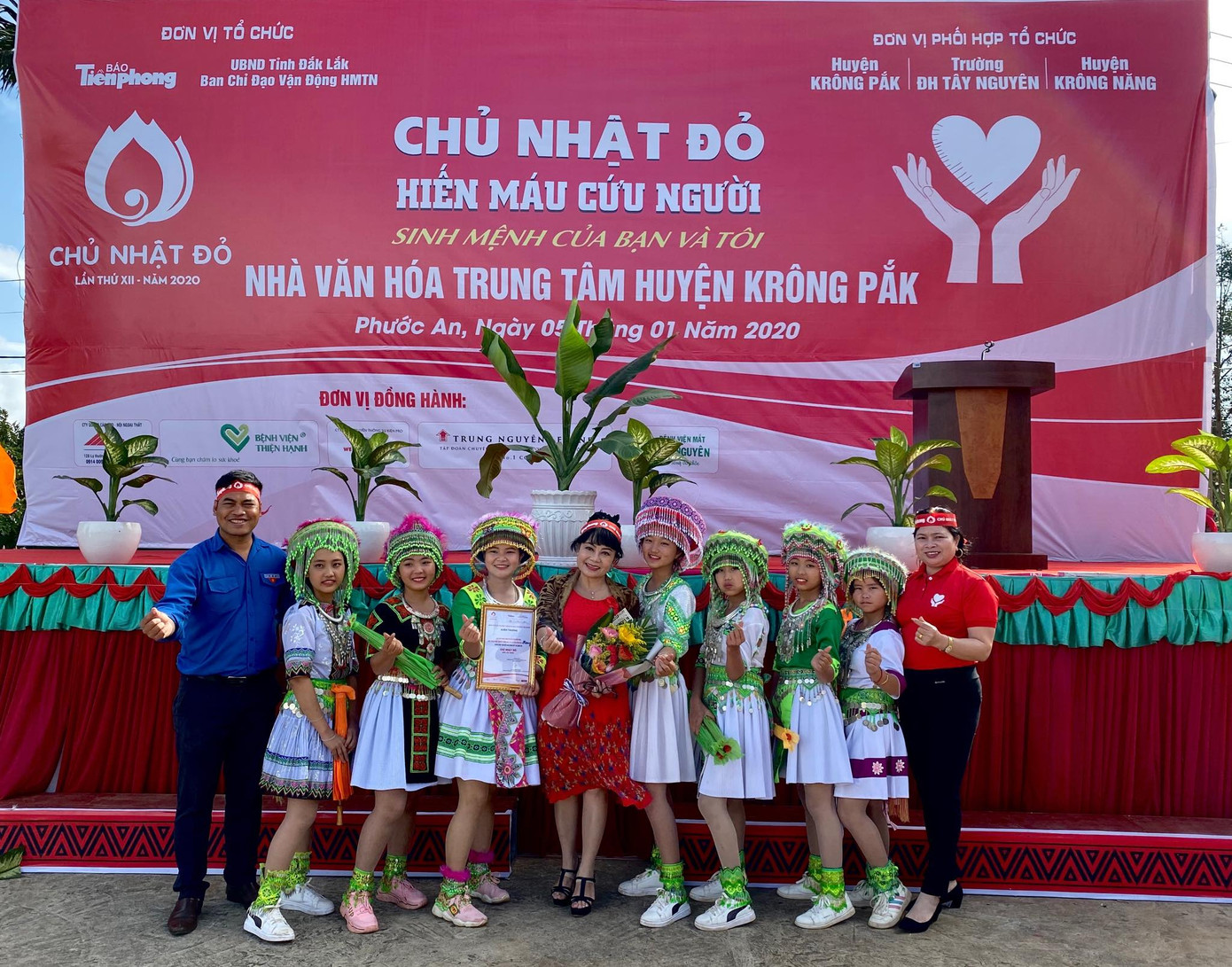 Chủ nhật Đỏ lần thứ XII - năm 2020 đang diễn ra ở 11 tỉnh, thành ảnh 19