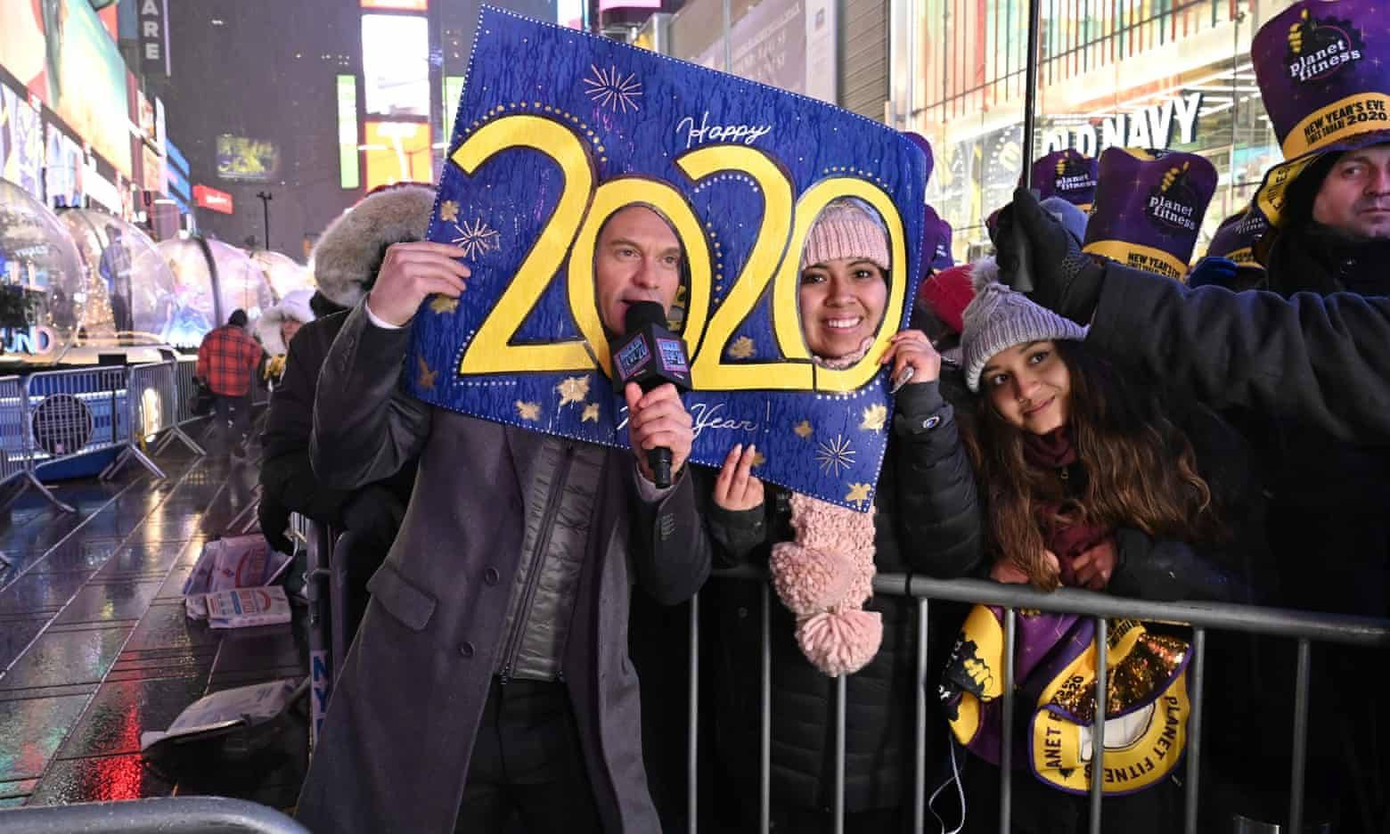 Người Mỹ đón năm mới trên Quảng trường Thời đại ảnh 9