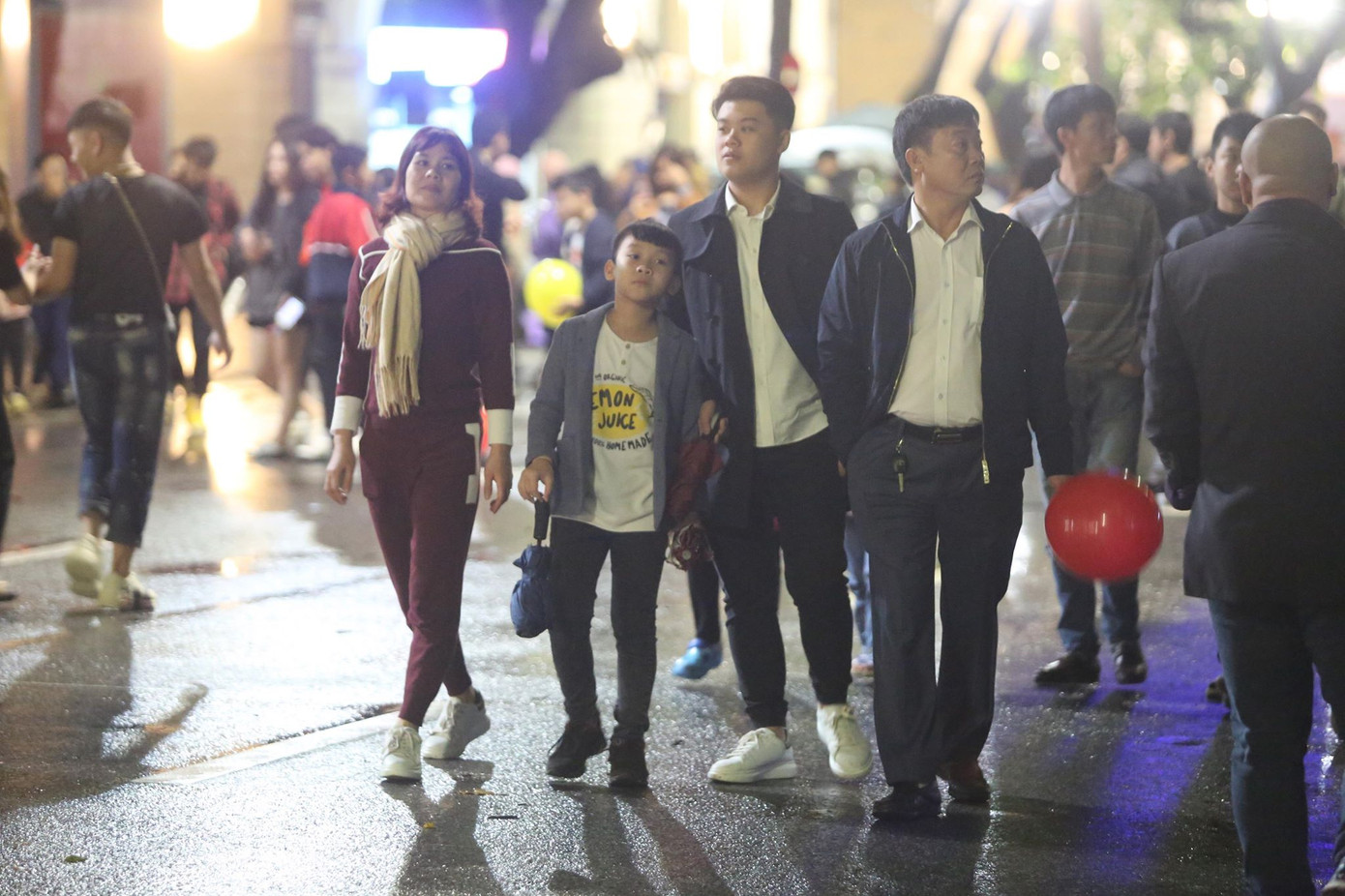 Cả nước đón Giao thừa Canh Tý 2020 ảnh 24