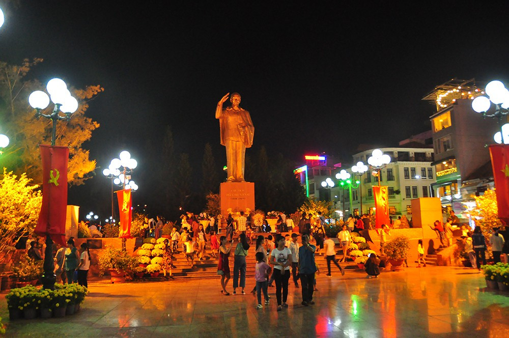 Cả nước đón Giao thừa Canh Tý 2020 ảnh 67