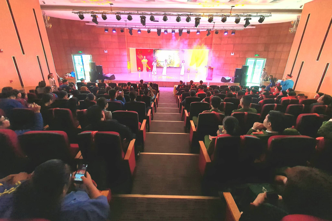 Chủ nhật Đỏ lần thứ XII - năm 2020 đang diễn ra ở 11 tỉnh, thành ảnh 24