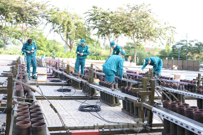 Cả nước đón Giao thừa Canh Tý 2020 ảnh 76