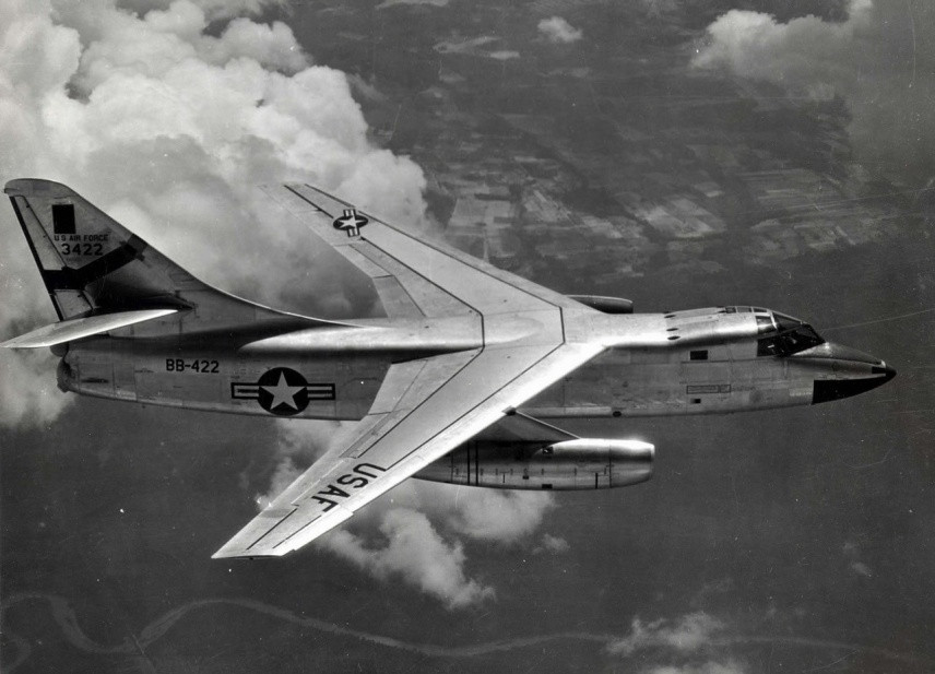 Máy bay tác chiến điện tử EB – 66. Máy bay tác chiến điện tử EB – 66