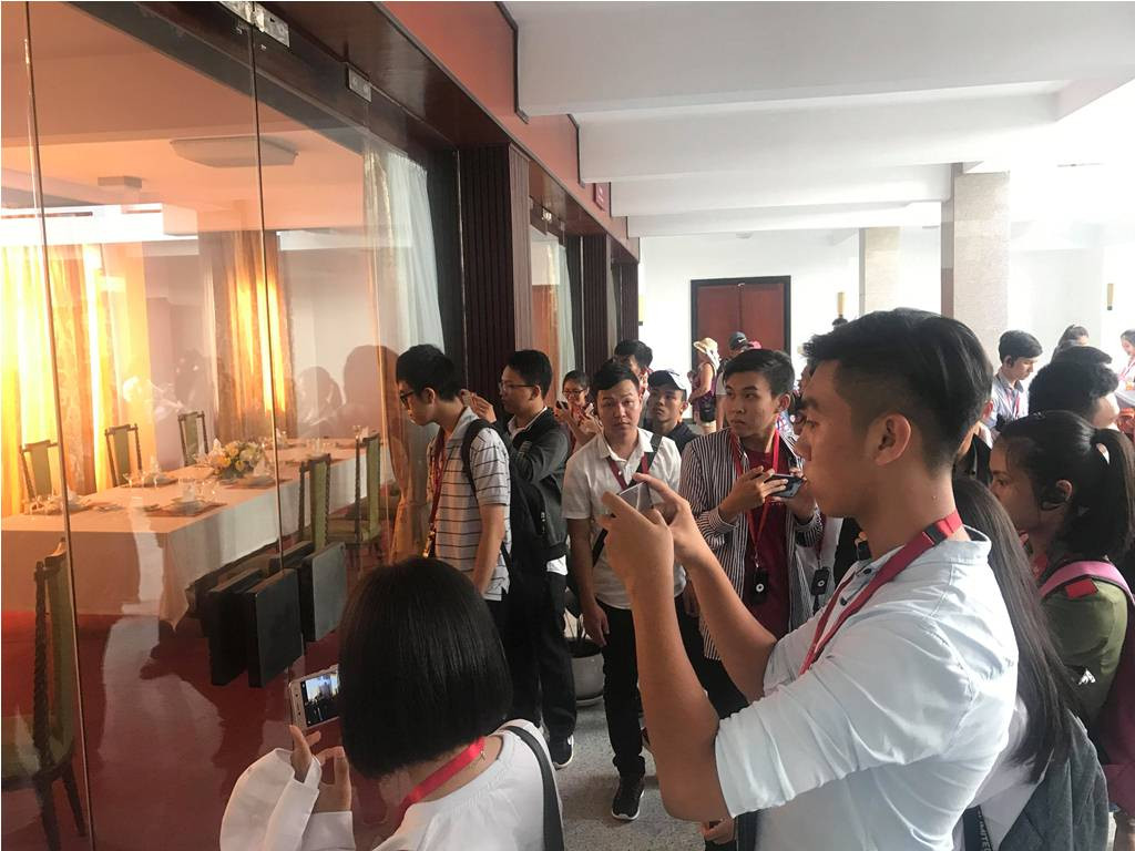 Vinh danh 65 thủ khoa vượt khó, xây dựng tương lai ảnh 13 Vinh danh 65 thủ khoa vượt khó, xây dựng tương lai ảnh 13