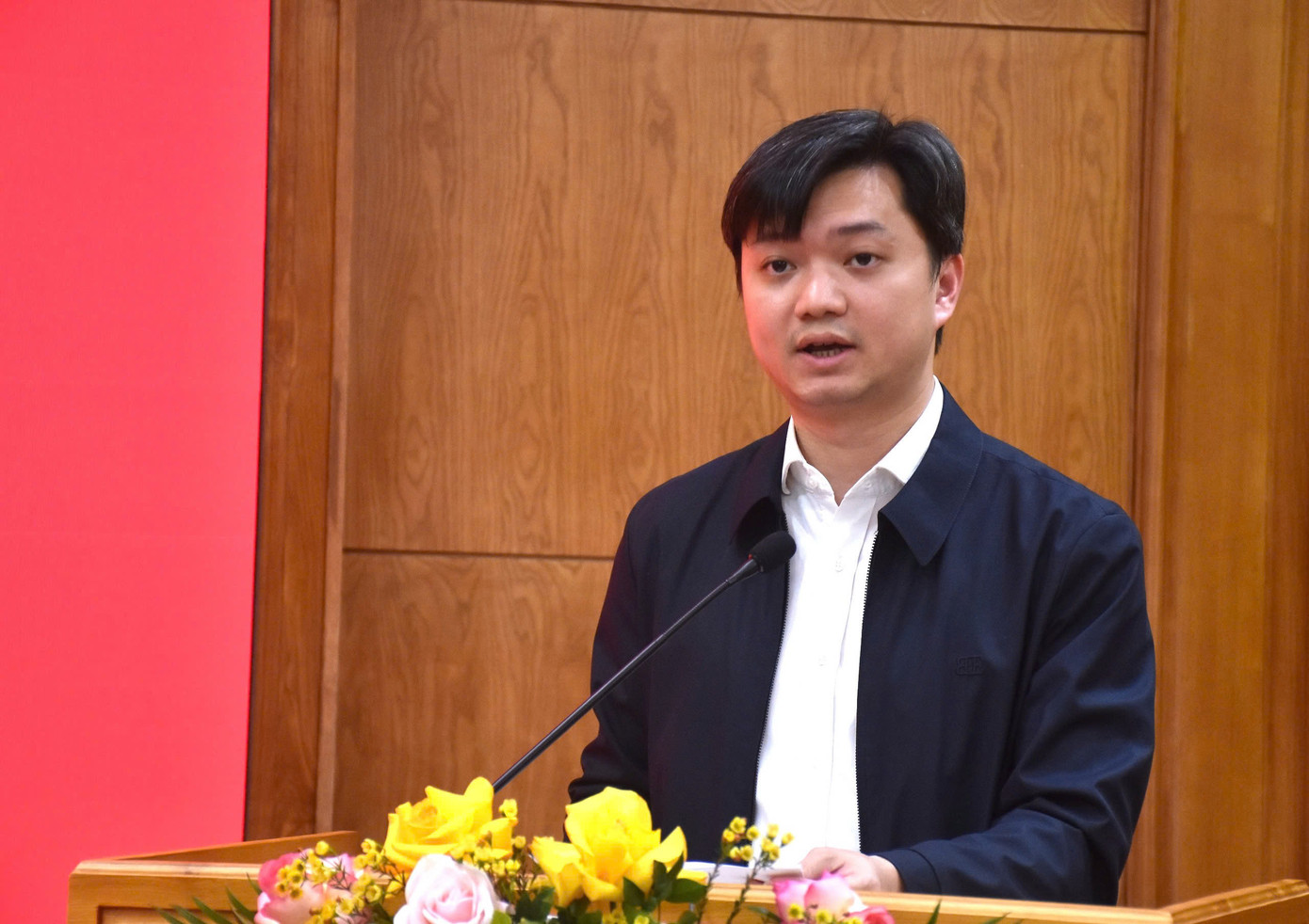 Anh Nguyễn Minh Triết - Bí thư T.Ư Đoàn, Chủ tịch T.Ư Hội SVVN - phát biểu tại hội nghị. Ảnh: Trần Hoàng