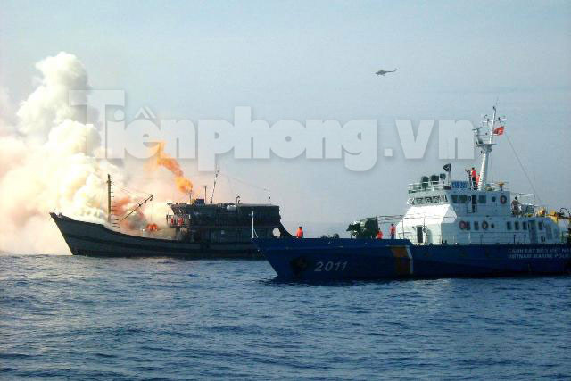 Áp sát, vô hiệu hóa mục tiêu