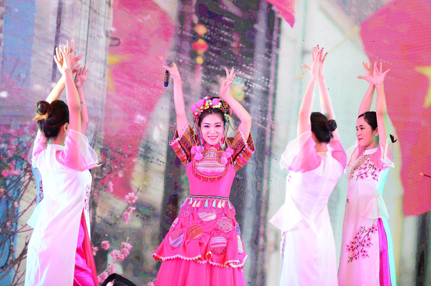 Golfer trẻ Anh Minh giành best gross với kỷ lục mới ảnh 20 Golfer trẻ Anh Minh giành best gross với kỷ lục mới ảnh 20